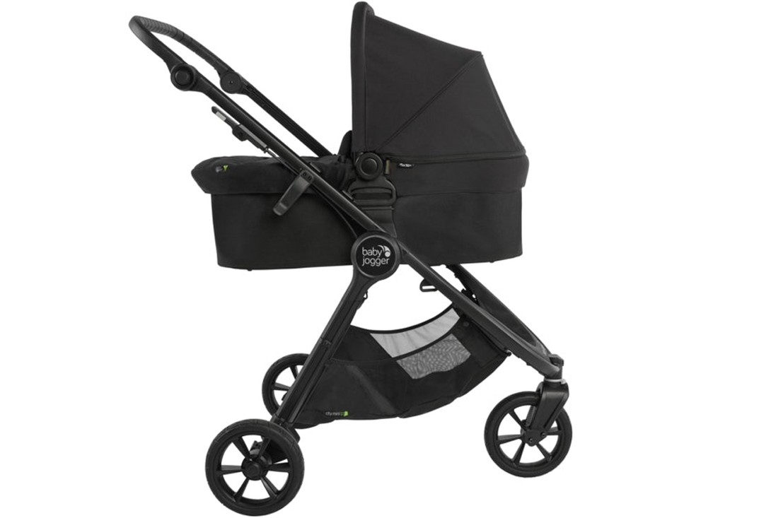 Baby jogger City Mini GT2 carry cot PR shot side profile