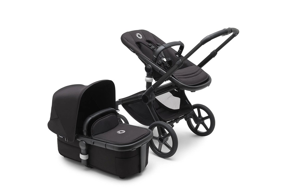 Bugaboo Fox 5 carrycot and seat unit in studio