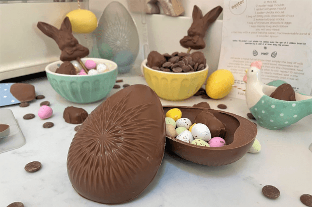 Kokoe Make Your Own Easter Egg and lollipops