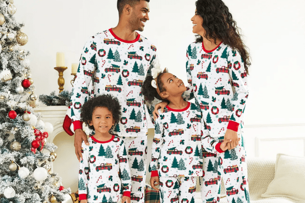 Christmas Family Matching Allover Xmas Tree & Car Print Long-sleeve Pajamas Sets